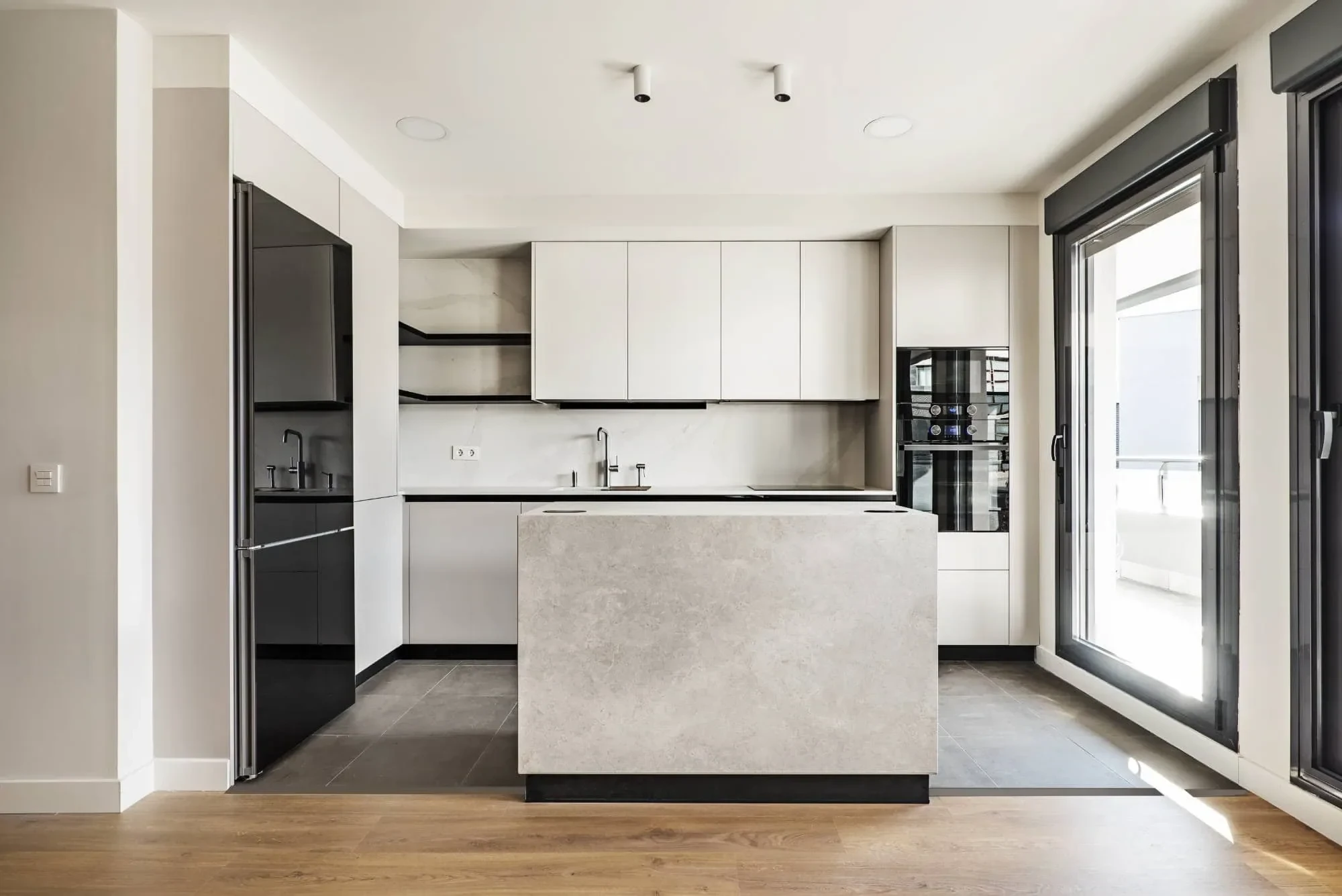 Modern Kitchen Stone Island Oakland County Michigan